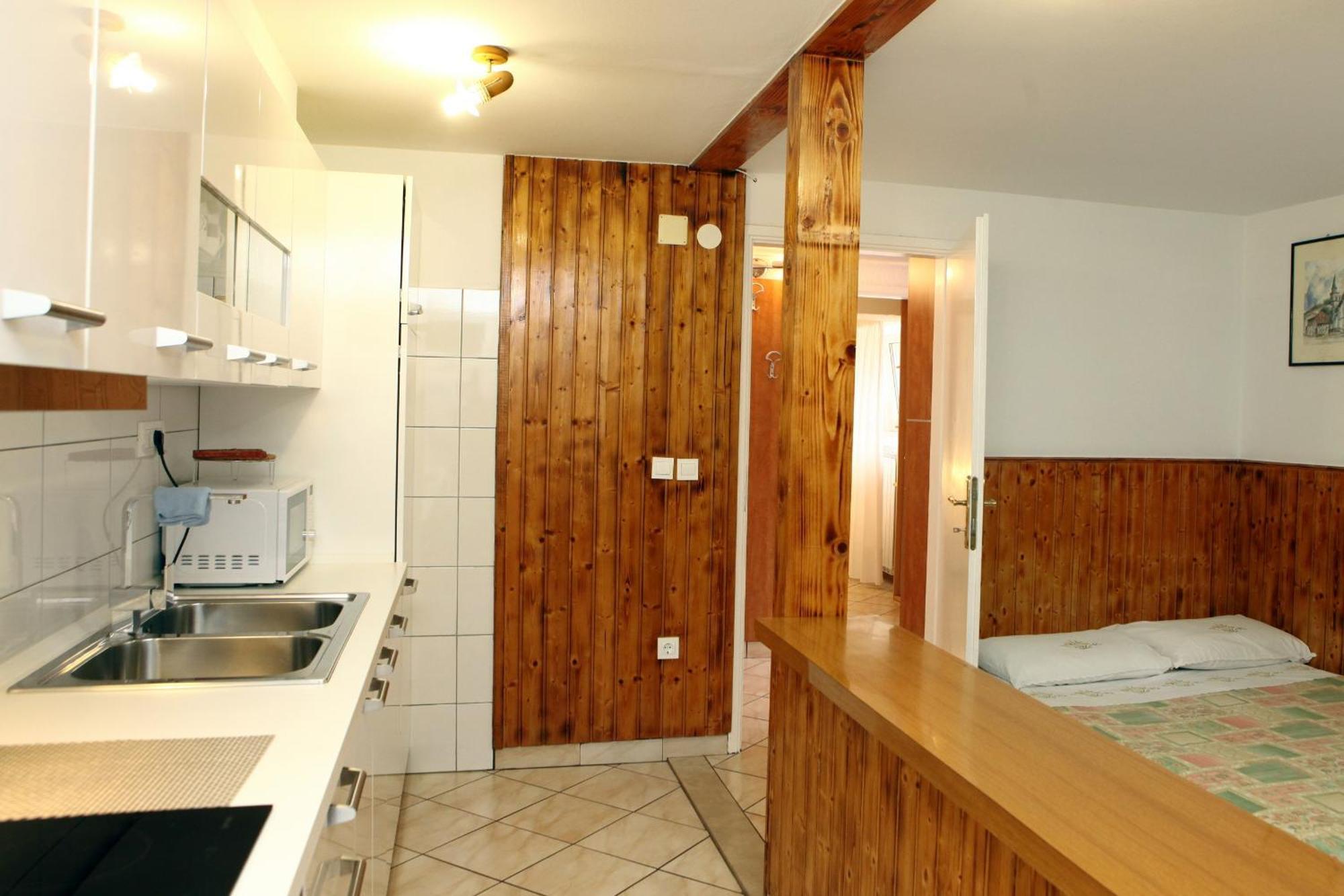 Apartments Nadia Portoroz Nk Rum bild